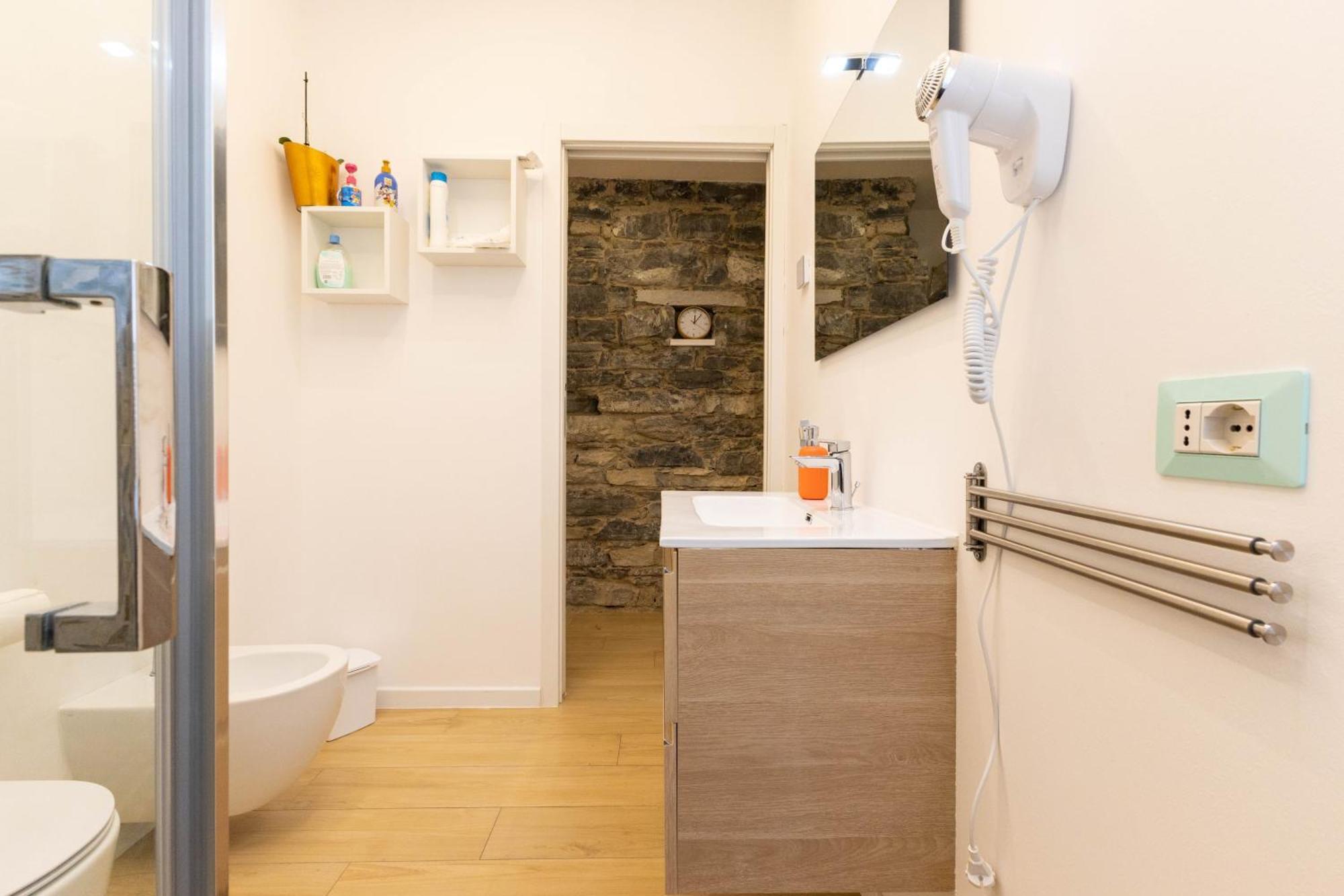 Il Giglio - Free Parking Apartment Como Bagian luar foto