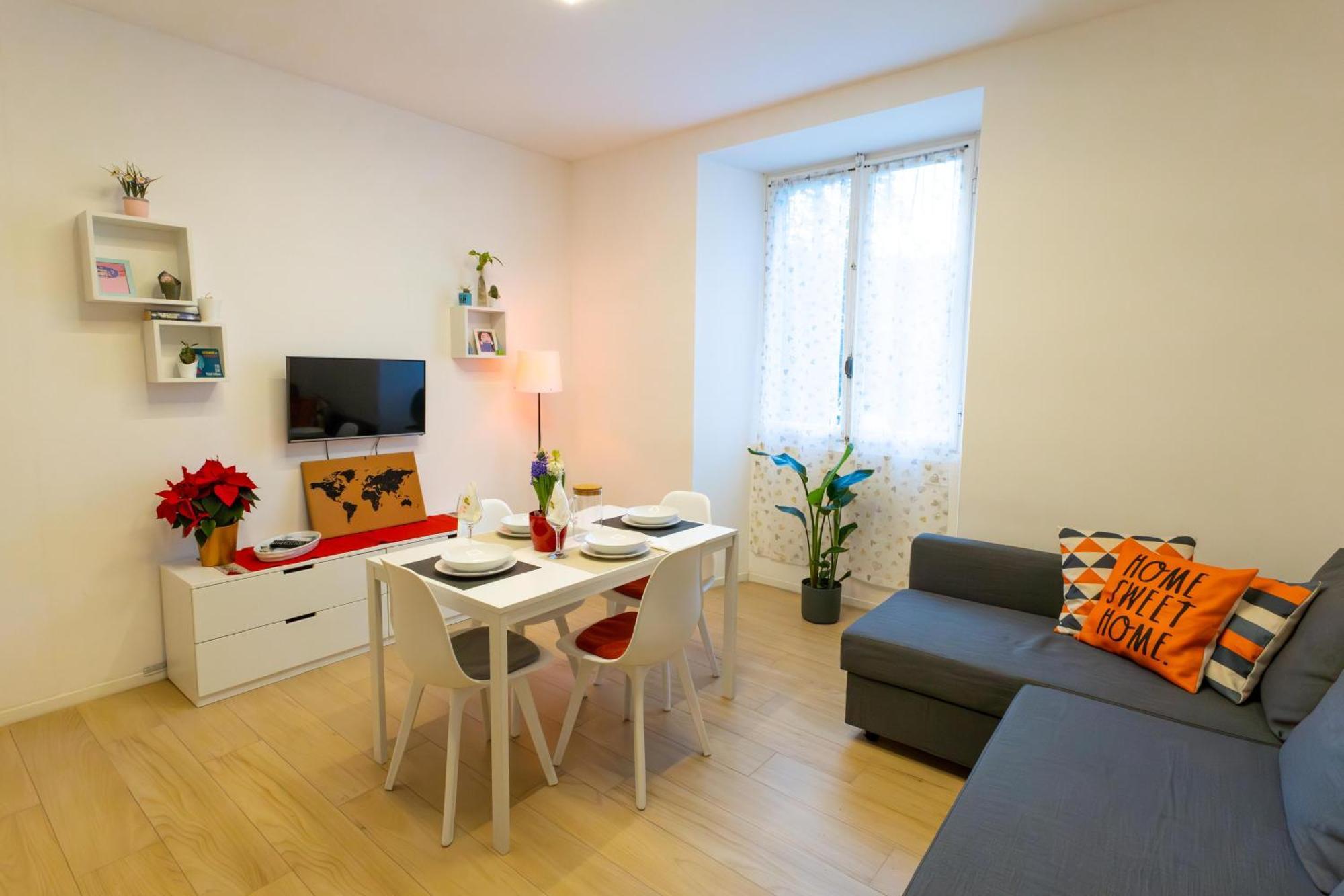 Il Giglio - Free Parking Apartment Como Bagian luar foto